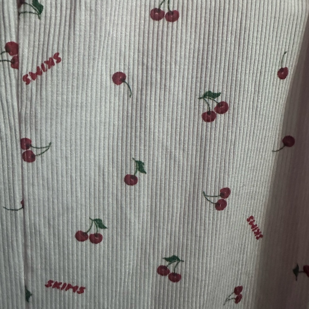 SKIMS cherry lounge scoop onesie - Picture 6 of 6